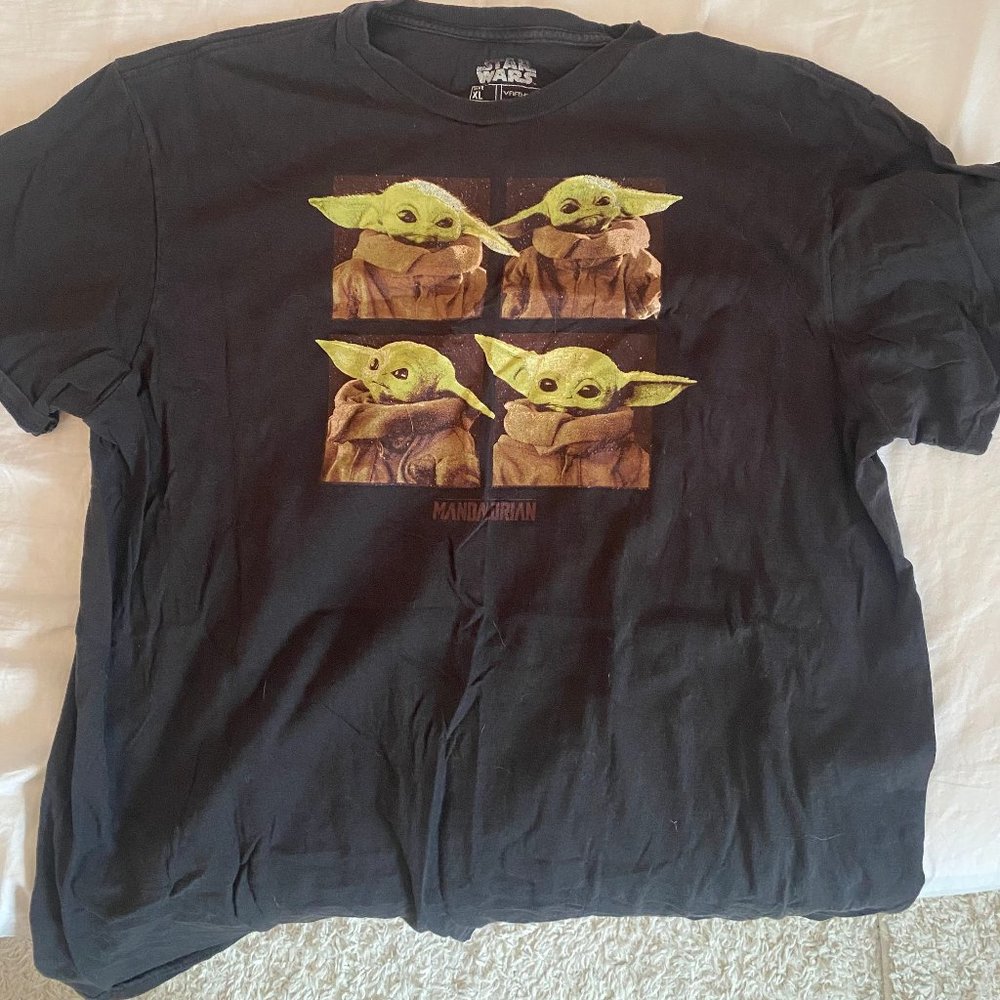 Baby Yoda The Mandalorian Graphic T-Shirt